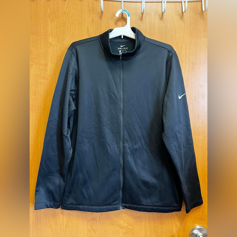Nike Dri fit black jacket Size L